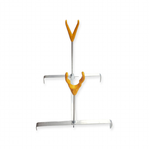 Daemons stojan na dírkové pruty